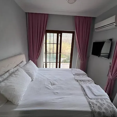 Willa Gocek Inlicede Havuzlu 4+1 Villa, Inlice